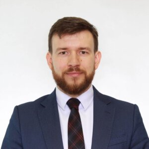 Денис Улютін